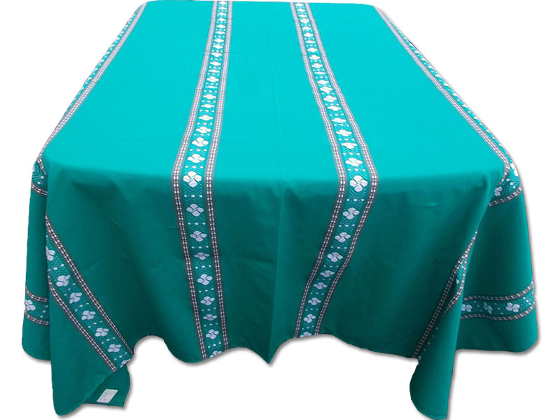 Nappe 2 m 50 avec 6 serviettes